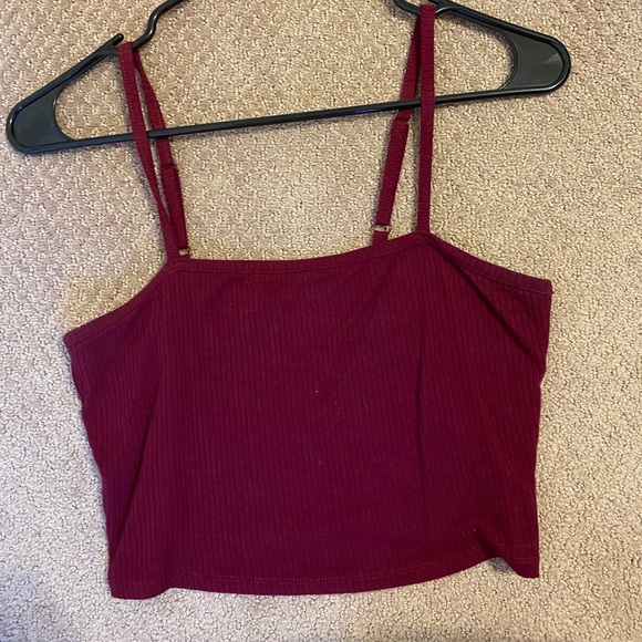 Tank tops (6) - Picture 2 of 6